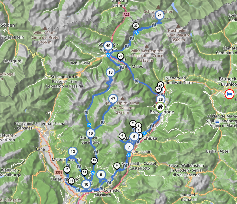 Suedtirol Sarntaler Alpen Kurviger